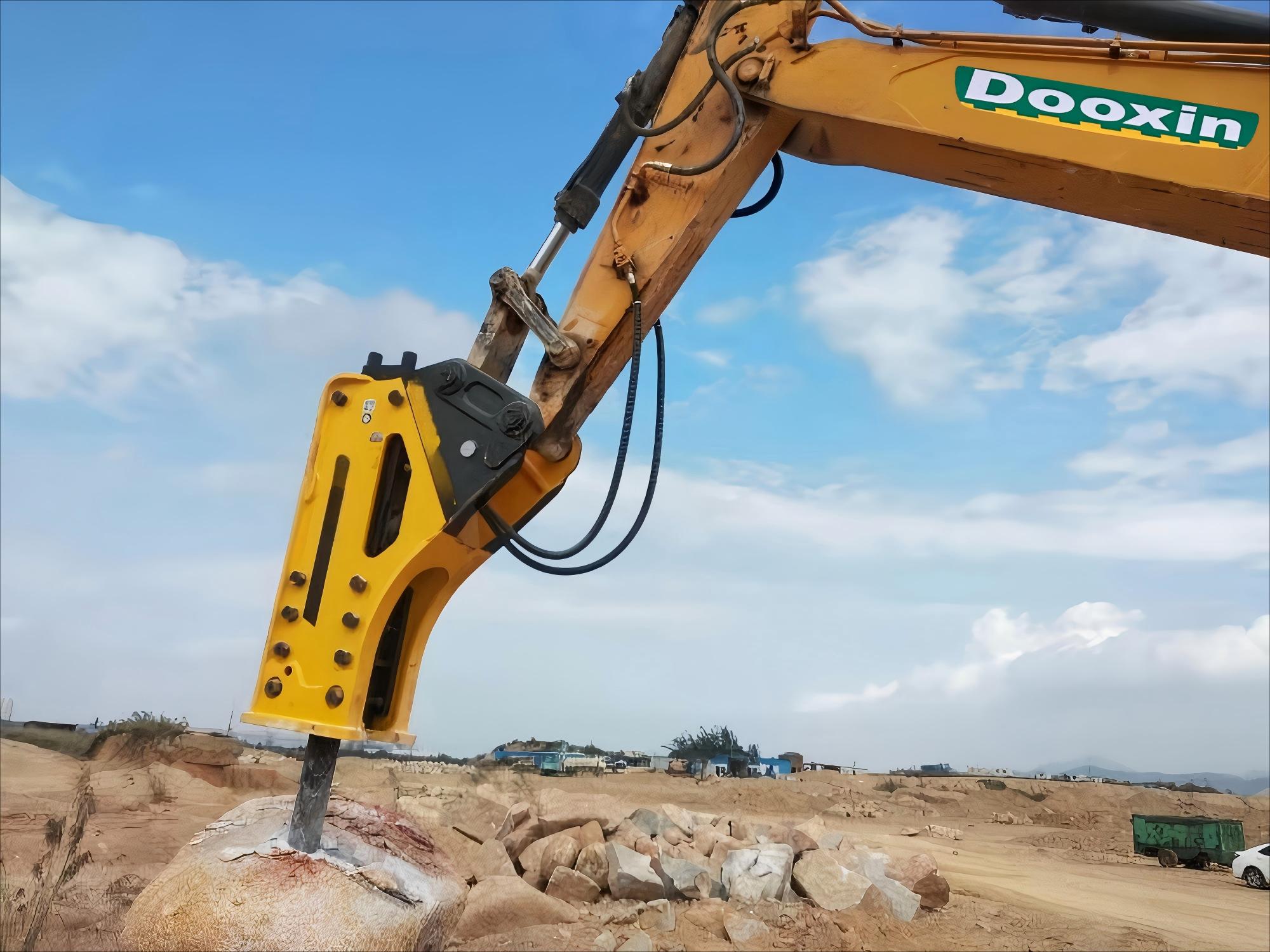 Ang mahalagang accessory ng Crawler Excavator - Breaking Hammer